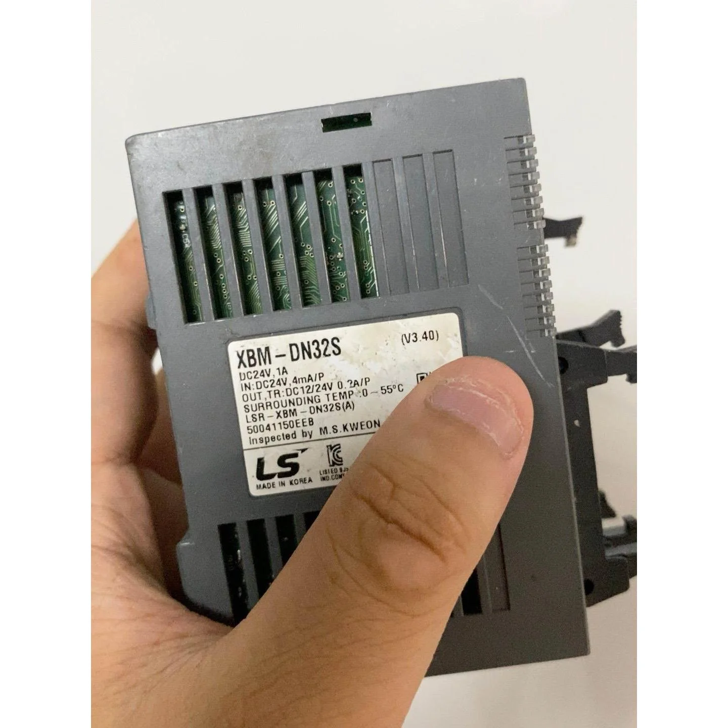非标价XBM-DN32S控制器PLC ，拆机的，包好，有磕碰，成色议价