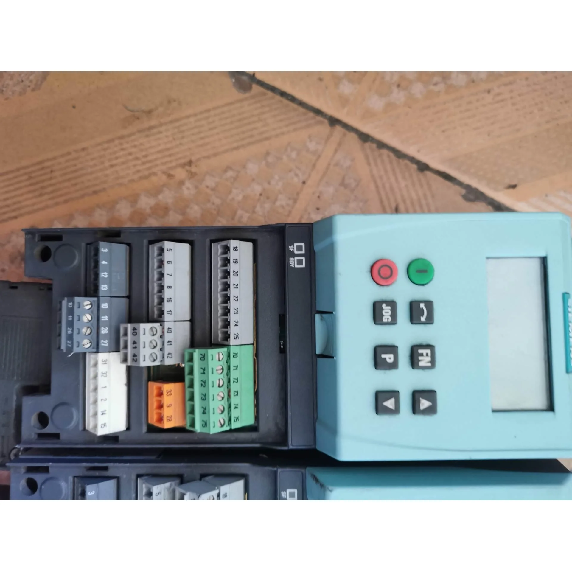 非标价品牌西门子6SL—3244—0BA20—1BA0，单价600议价