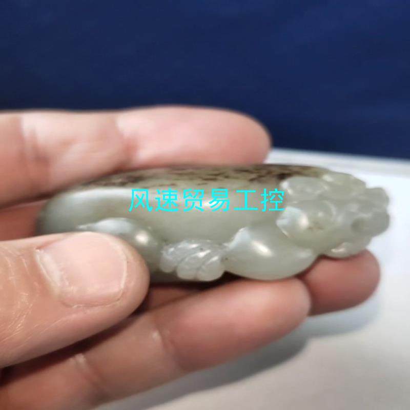 非标价新疆和田玉籽料貔貅秋梨皮油性好克数615克尺寸6议价