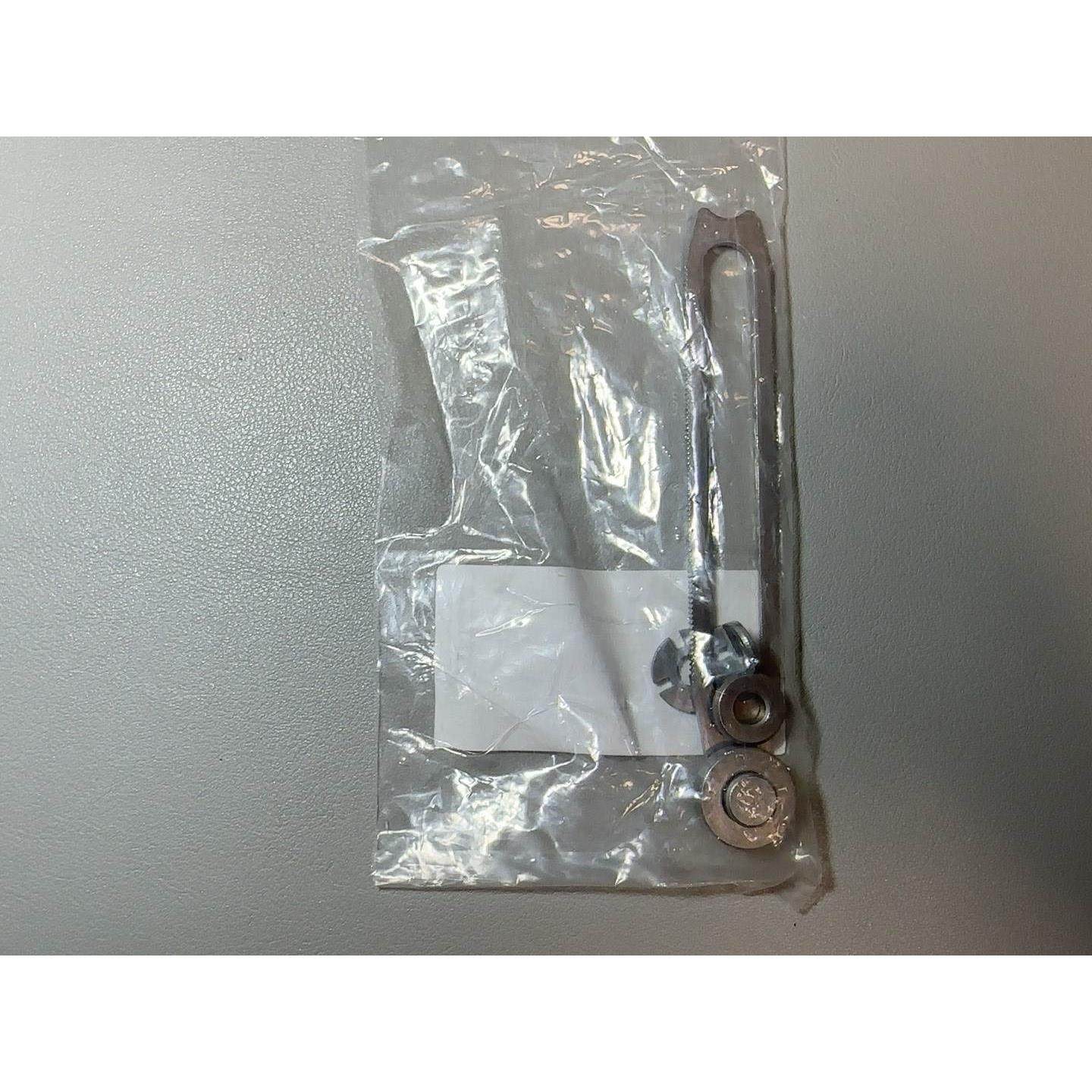 非标价施耐德全新原装ZCKY43V01C，数量2个，单价17.57议价