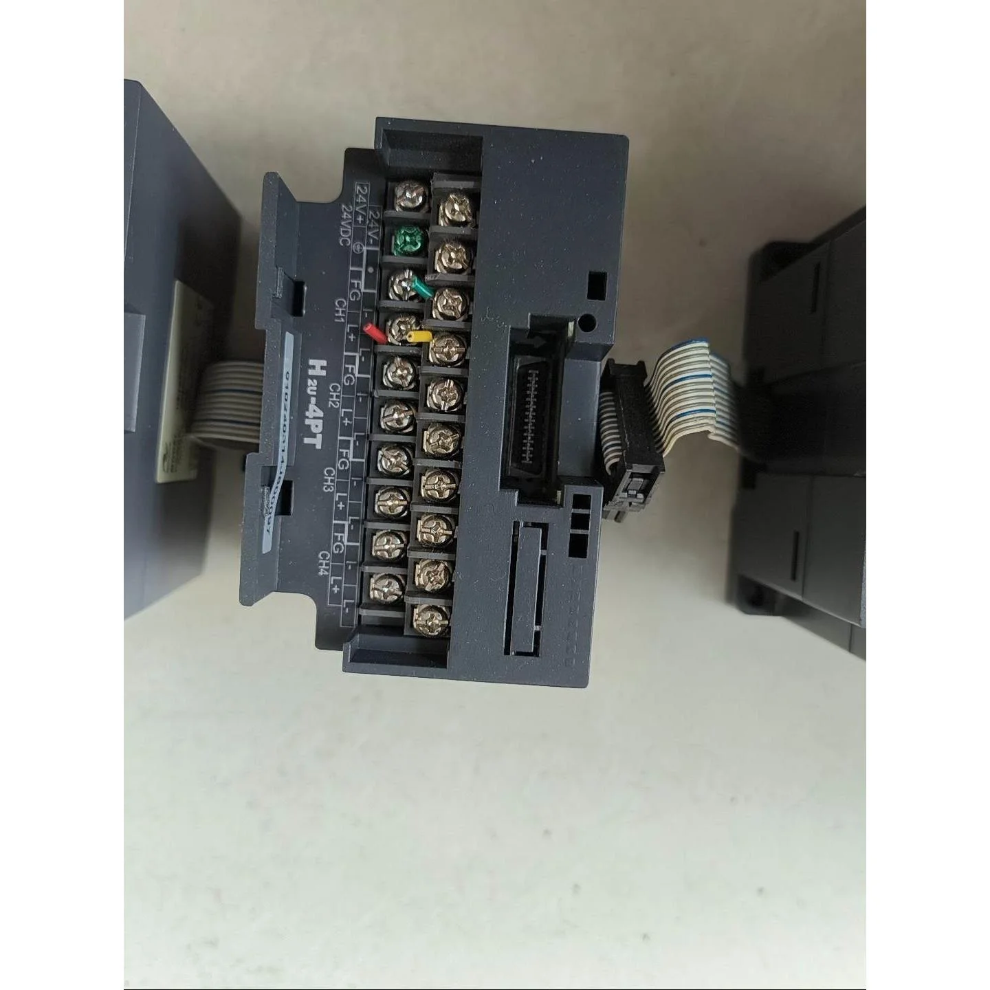 非标价汇川plc模块。型号H2u-4PT-xp,成色如图。功能正常议价