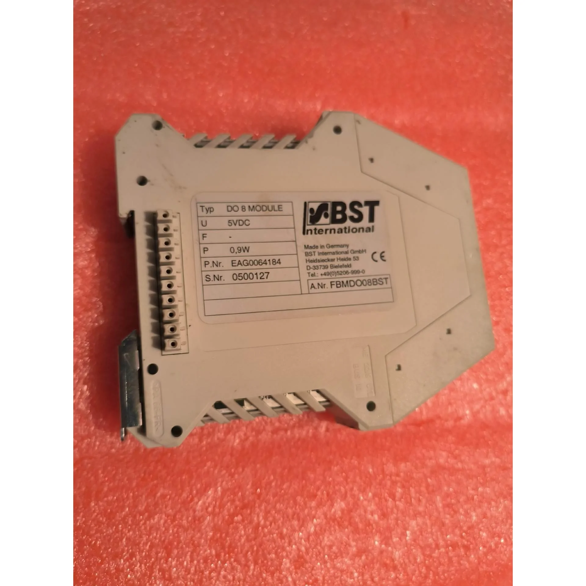 非标价德国BST纠偏机系统DI8继电器模块，拆机件，成色一般。实物