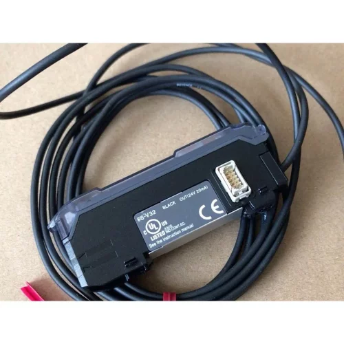 非标价FS-V32基恩士KEYENCE光纤放大器，数量38个，打包议价