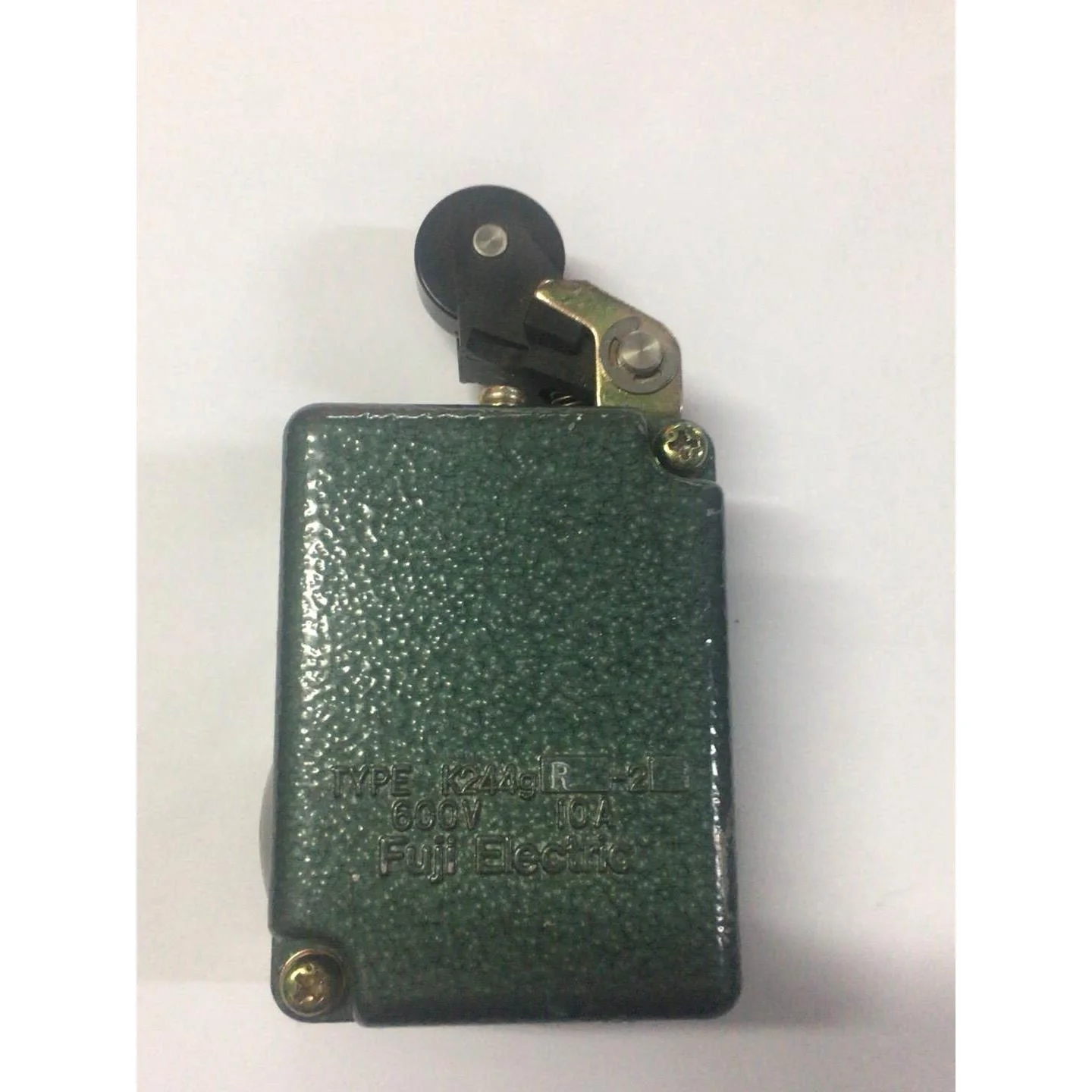 非标价原装日本富士行程开关K244gR-2积压货议价