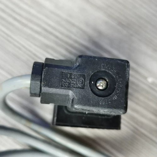 非标价ALCO Controls电磁阀线圈，型号ASC，工作电压2议价