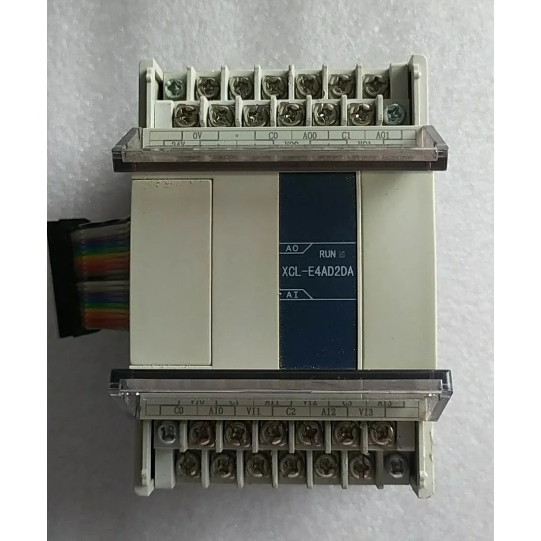 非标价信捷XCL-E4AD2DA，1只，成色实拍图 。功能包好，质议价