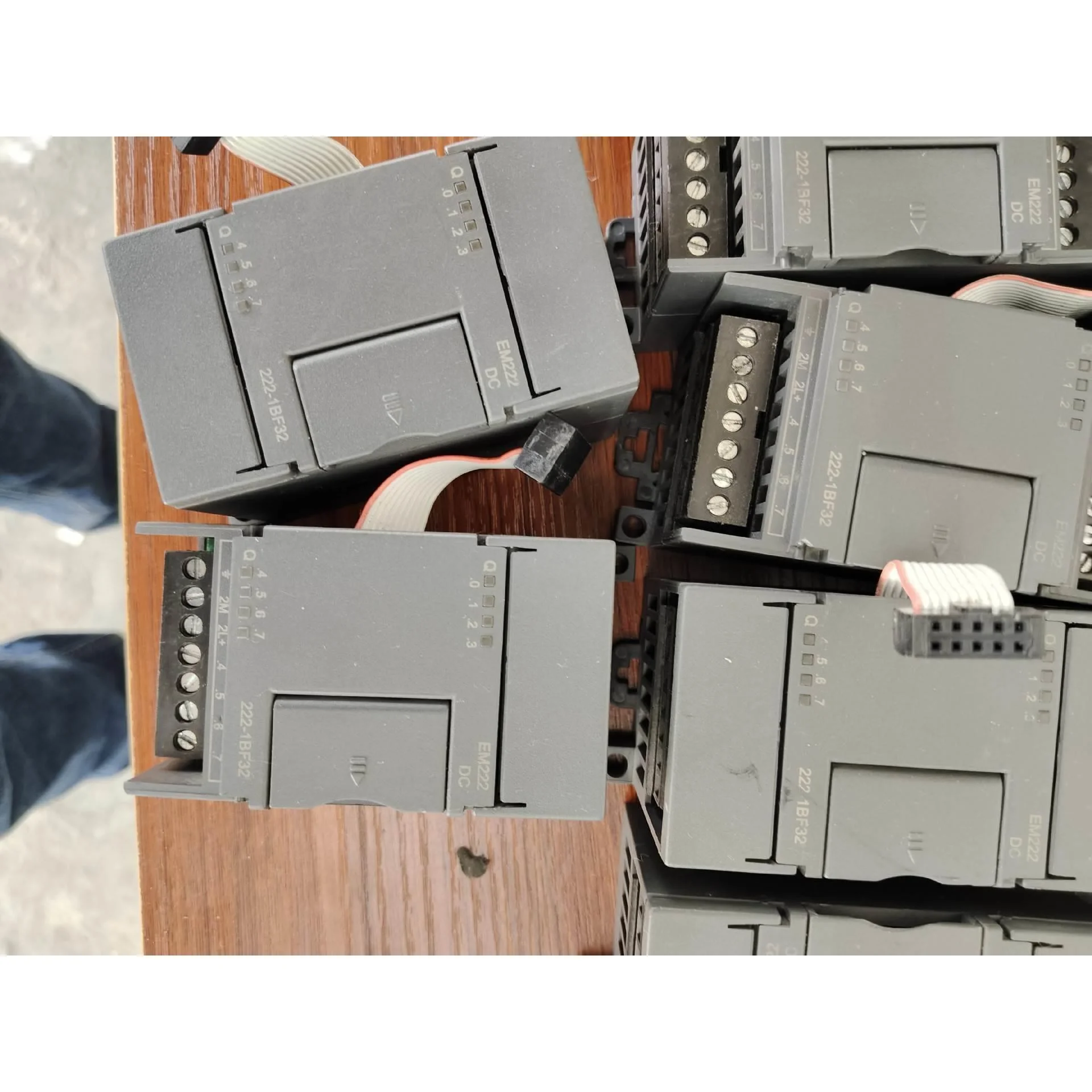 非标价合信扩展模块 EM222 CTS7222 1BF32拆机议价