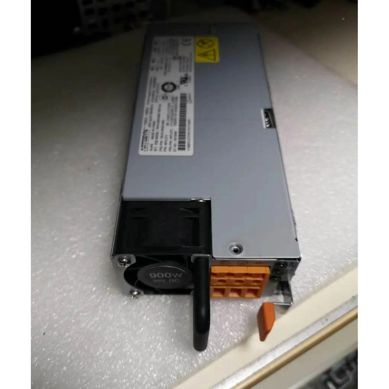 非标价IBM 94Y8167 94Y8166 X3650 M5 9议价