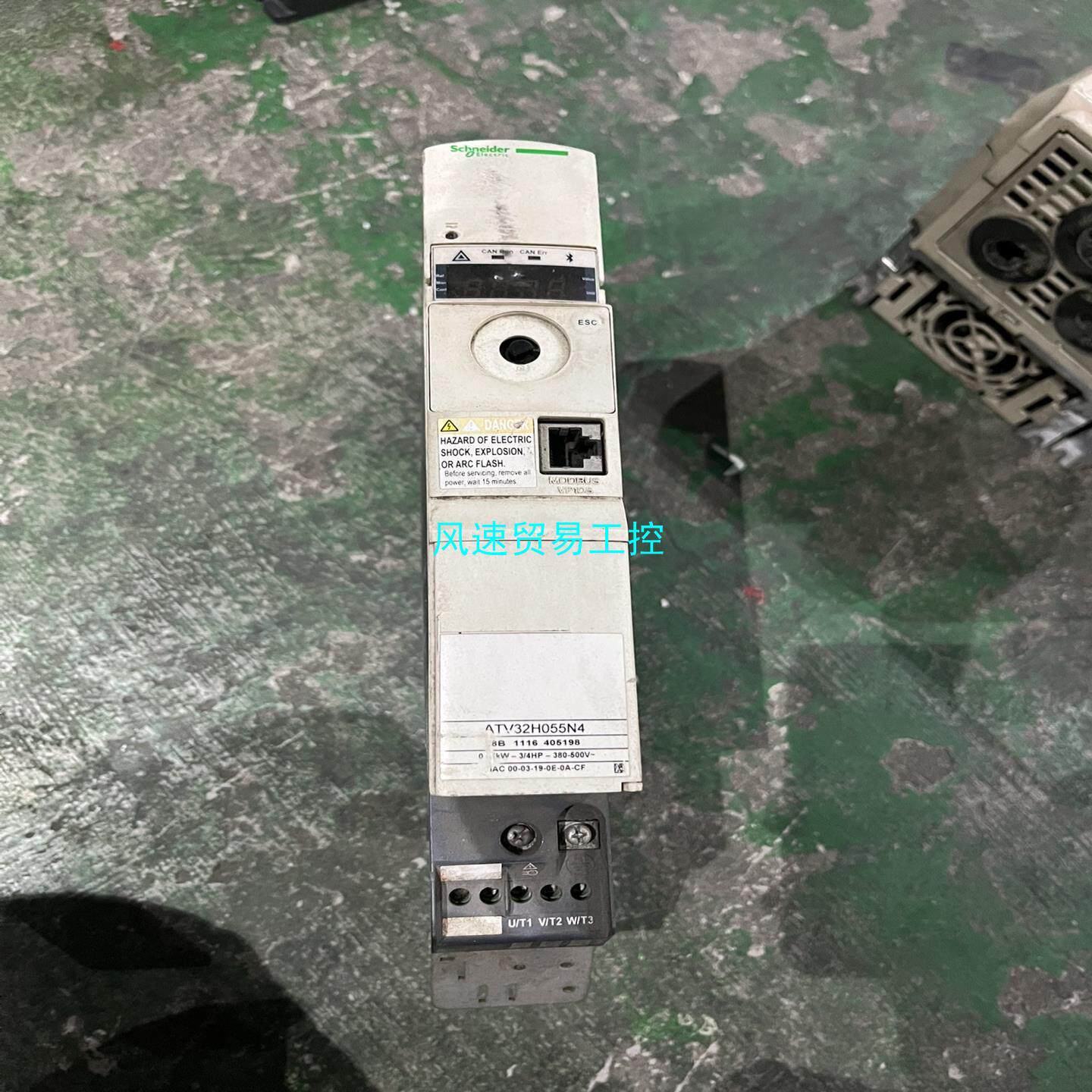 非标价施耐德变频器ATV32系列055KW380VATV32议价