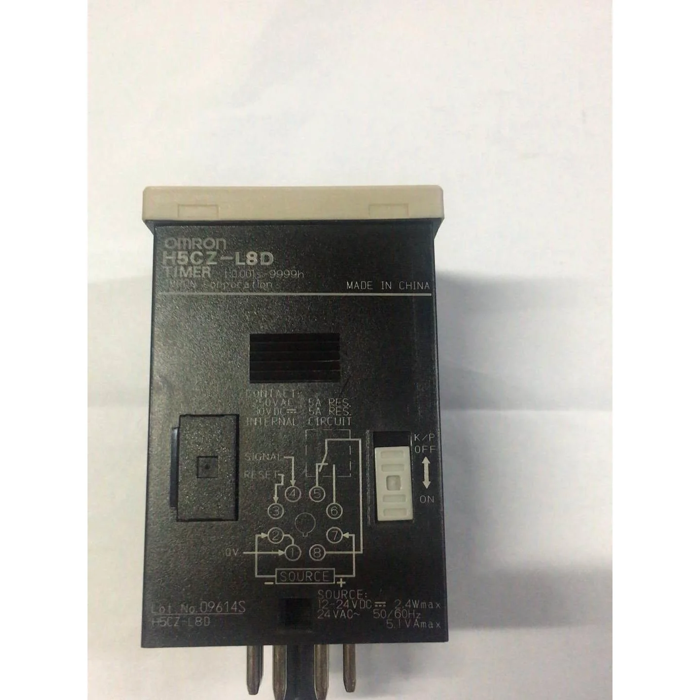 非标价原装OMRON数显时间继电器H5CZ-L8D线圈电压12-2议价