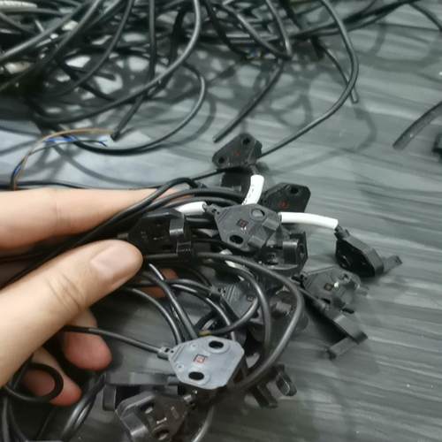 欧姆龙光电开关EE-SX871A--SX771A是全新未使用