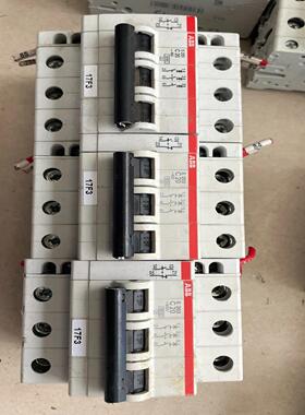 ABB  S  203   C20带辅助EN 62019