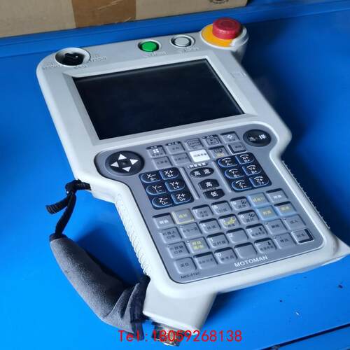 【非标价】安川机器人示教器型号JZRCR-NPP01B-1，成色新