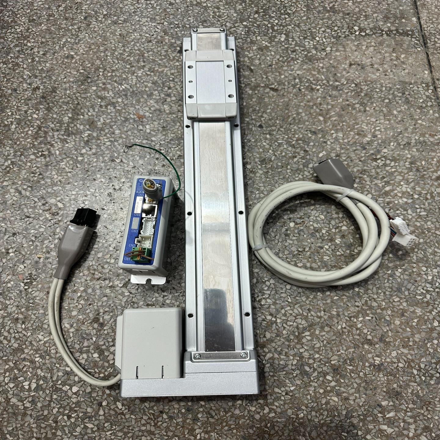 SMC电动缸 LEFS25LA-300-R1AN1 实图成色