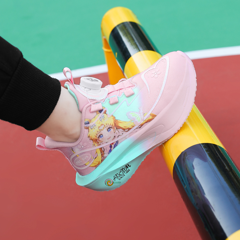 剑桥女童运动鞋2025秋冬新款皮面防水儿童跑步鞋轻便时尚女孩波鞋