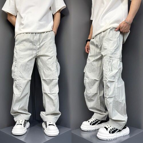 宽松直筒阔腿运动工装裤伞兵裤男
