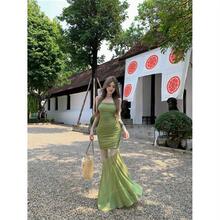 网纱拼接绿色吊带连衣裙女夏季鱼尾裙修身收腰裙子设计感包臀长裙