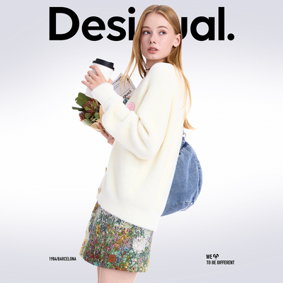 Desigual25秋冬新品宽松仿貂毛圆标长袖针织开衫女式外套