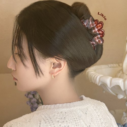 Likio纽扣多彩毛线边夹气泡爱心发抓