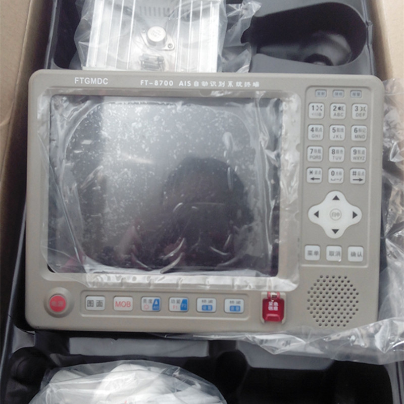 泽铵供 HR-988 10寸显示屏 船舶GPS导航仪详细江图船用仪器仪表江