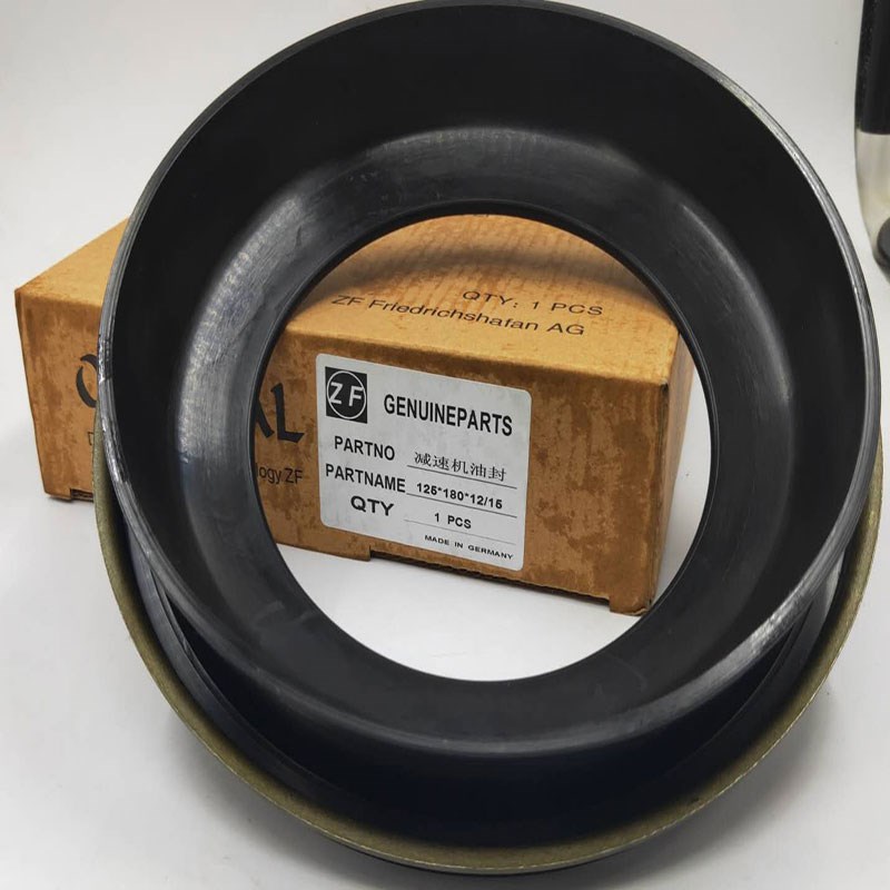 123*165*14.8减速机油封 123X165X14.8搅拌车油封123-165-10/14.8