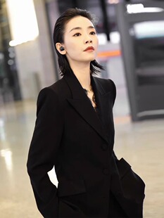 刘雅瑟明星同款气质蕾丝边时尚修身黑色西装套装春秋新款职业套装