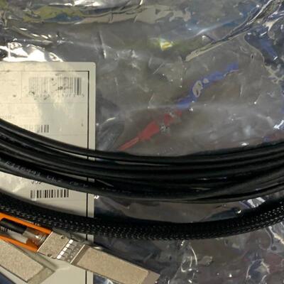 思科堆叠线一分四QSFP40G转4个SFP QSFP28-1