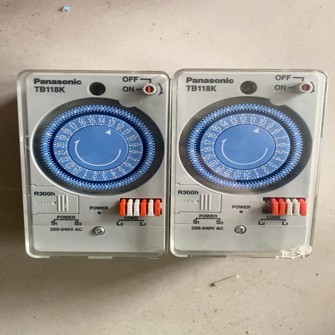 日本松下定时器TB118KC7S 可带负载15A 250V