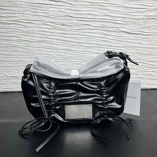 韩国小众品牌matin 褶皱蝴蝶结抽绳单肩斜挎腋下包 kim包包女款