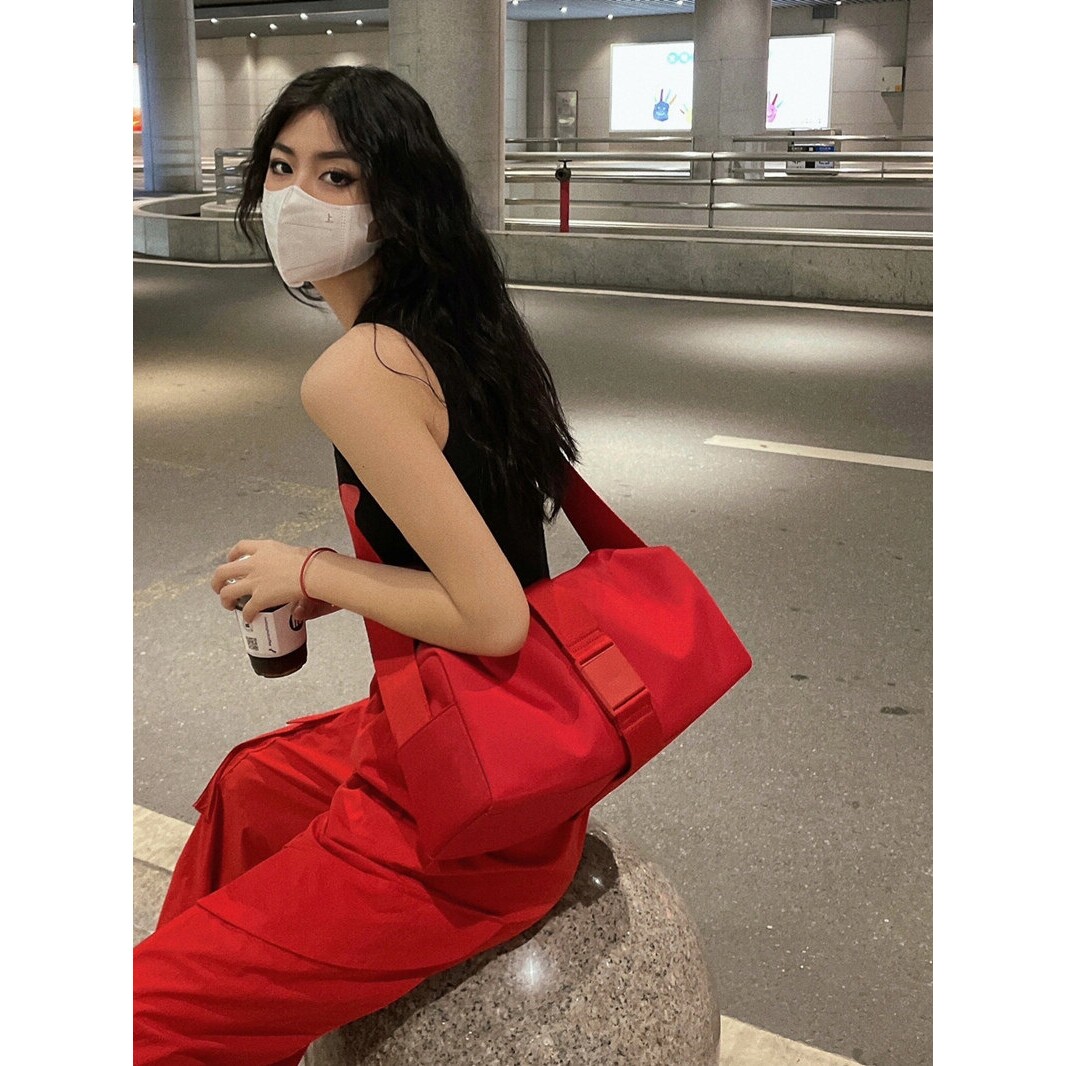 法国尼龙牛津旅行克莱因蓝吐司包新款单肩斜挎包男女运动健身包潮