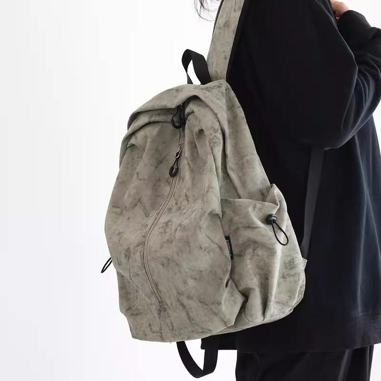 香港IT HKins百搭2026新款书包女大学生日韩初高中生双肩包男背包