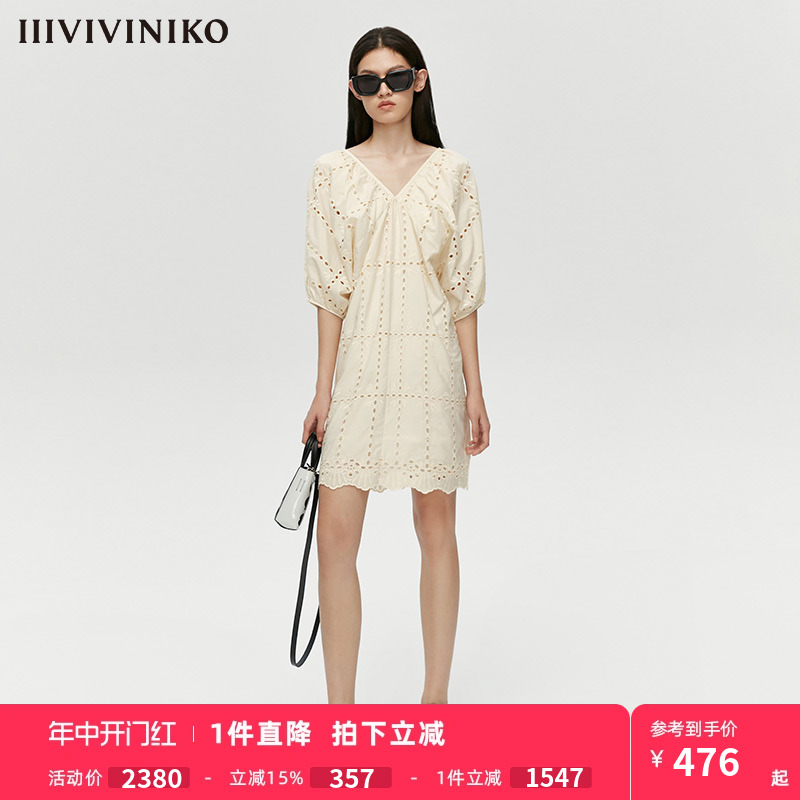 IIIVIVINIKO春夏新品V领绣花连袖直身连衣裙女M120691117E