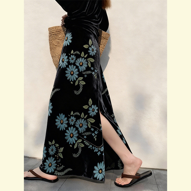 重要场合漂亮裙子新中式复古高腰黑色印花开叉丝绒半身裙女秋冬季,女装/女士精品,大码半身裙,淘宝优惠券,粉丝福利购,淘宝优惠卷