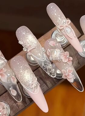 纯手工儿童穿戴甲女童美甲冰花爆闪蝴蝶结高颜值猫眼蕾丝显白立体