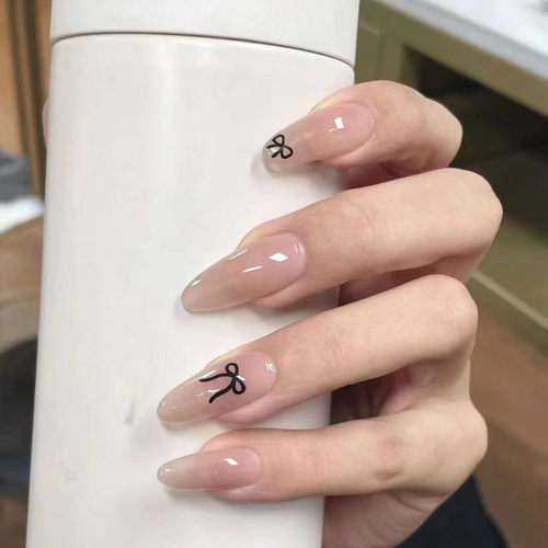 Jennis美甲同款裸色简约