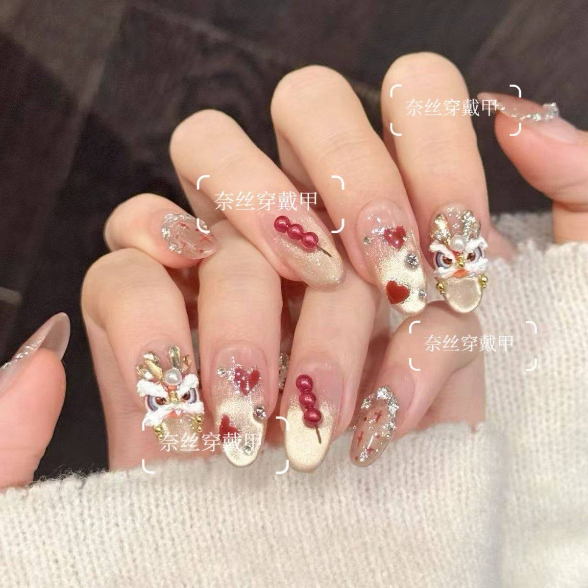 纯手工儿童穿戴甲女童美甲新年美甲爱心糖葫芦浮雕醒狮新款纯手工