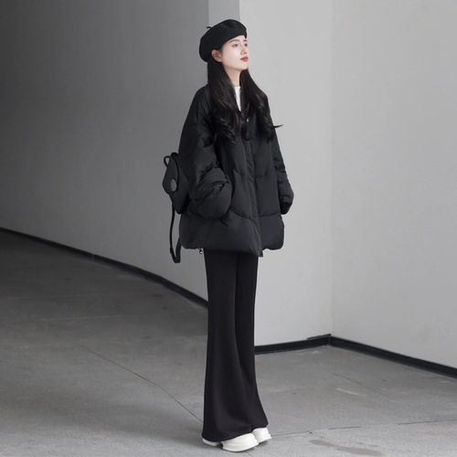 高充绒量黑色白鸭绒羽绒服女冬款