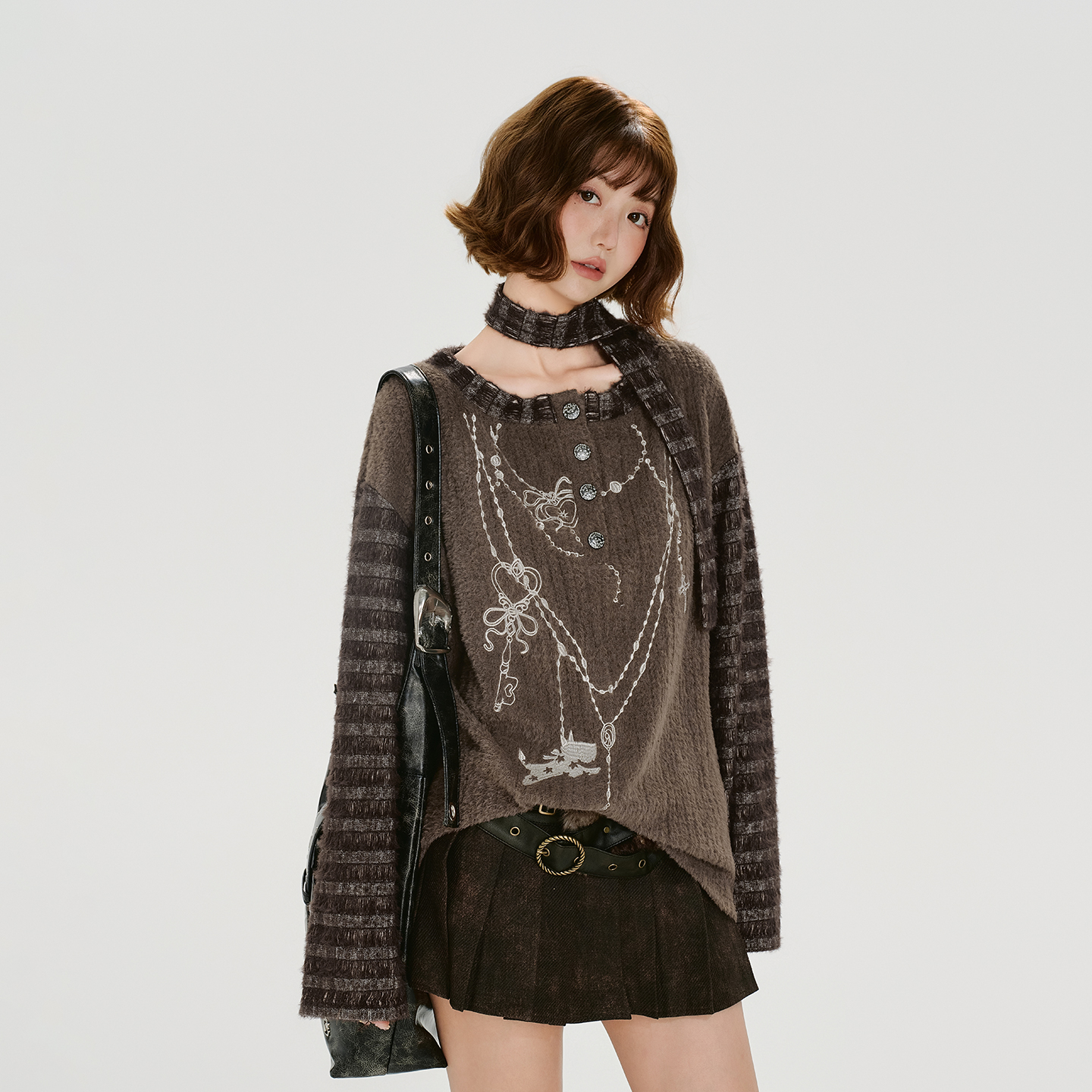 Girlyhalo美式复古条纹拼接刺绣长袖t恤女秋季新款毛绒宽松上衣