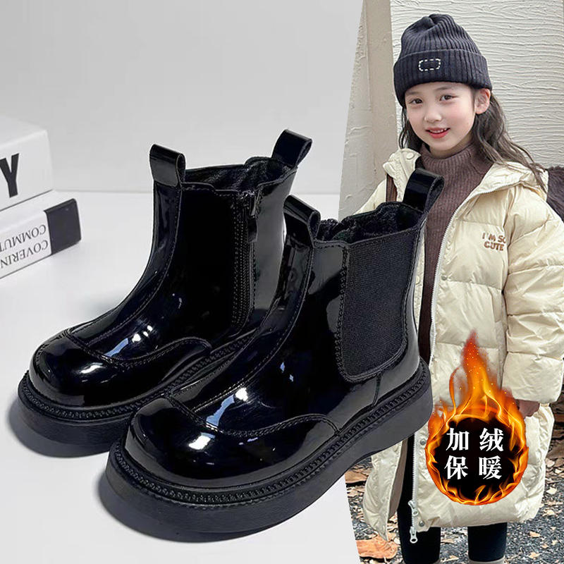 防水皮面短靴女童漆皮靴子2025年秋冬新款轻便韩版时尚加绒马丁靴