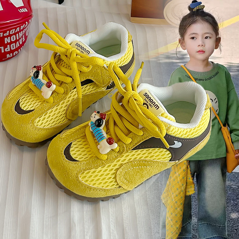 女童时尚黄色幼儿童鞋小童宝宝2026春秋新款网面透气卡通装饰单鞋