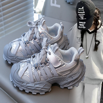 儿童2026春秋季新款透气潮流跑步女童爆款老爹鞋小女孩休闲登山鞋