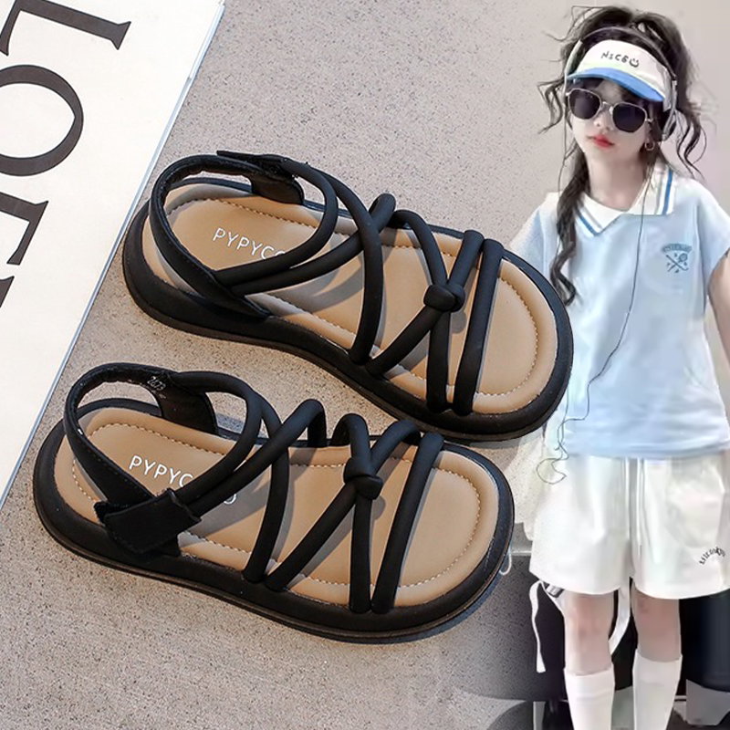 小众简约软底轻便女鞋子中大童女孩2026春夏新款日常百搭时装凉鞋