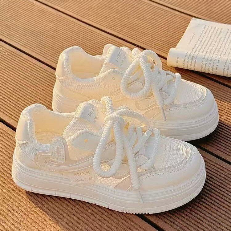 女童鞋子2026新款夏季透气网面百搭软底休闲板鞋女孩中大童小白鞋