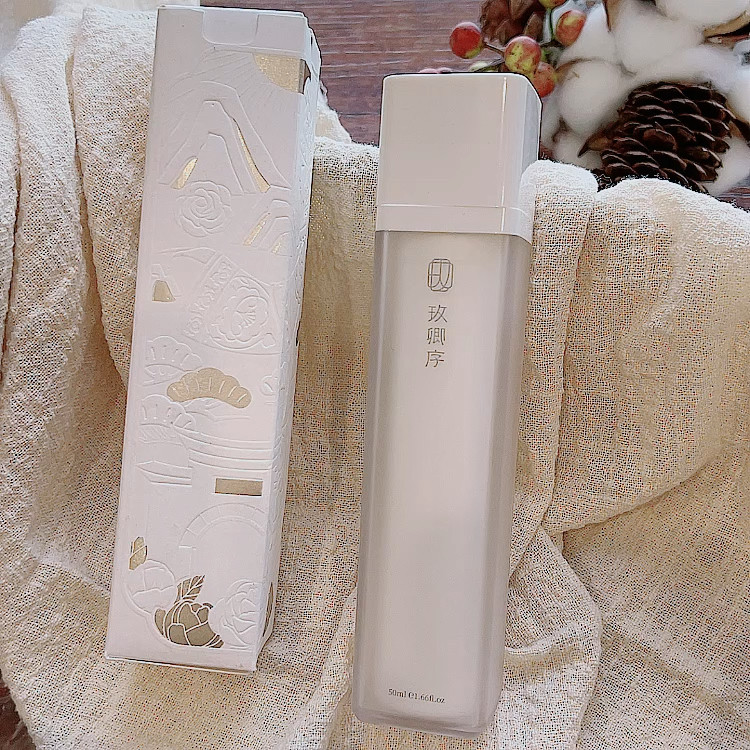 连理肌底液精华液维稳肌肤