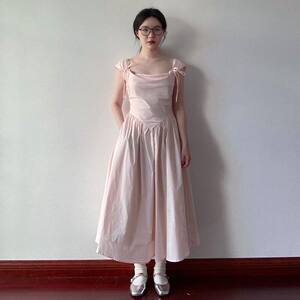 法式粉色连衣裙子女夏季2025新款收腰独特漂亮绝美气质小飞袖长