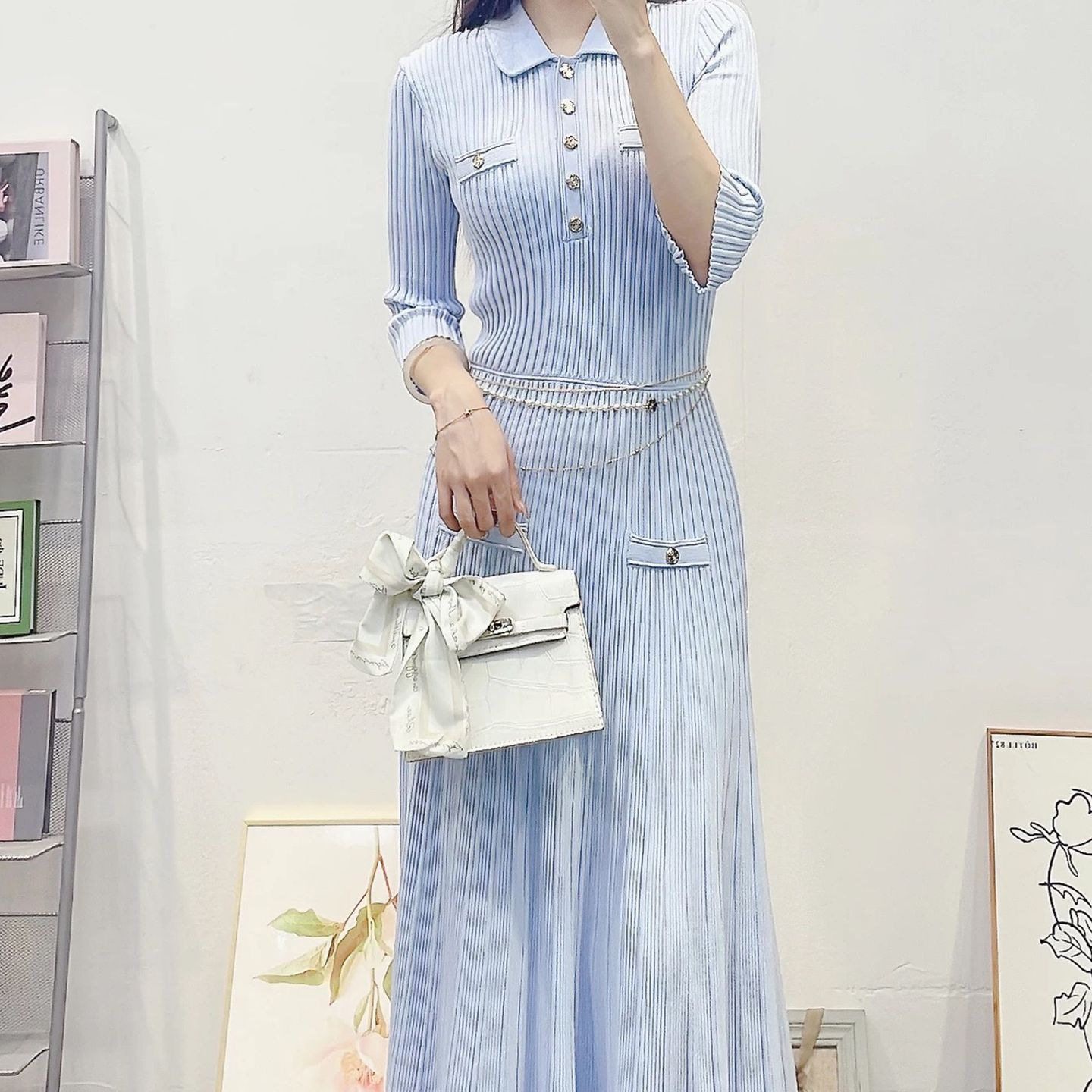 M家高端女装2025夏季法式优雅风翻领收腰长款天蓝色针织连衣裙女