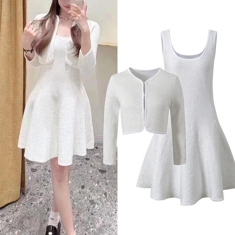 2025早春新款白色亮片名媛气质短款开衫上衣修身显瘦吊带裙套装