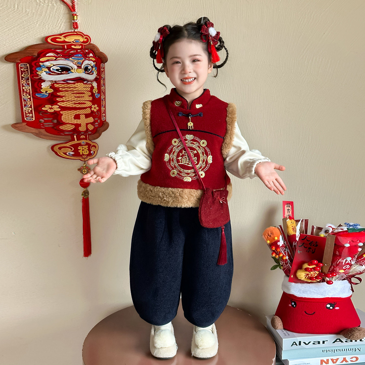 女童冬季拜年服套装2025新款中国风唐装女宝宝加绒保暖冬装三件套,童装/婴儿装/亲子装,儿童运动套装,淘宝优惠券,粉丝福利购,淘宝优惠卷