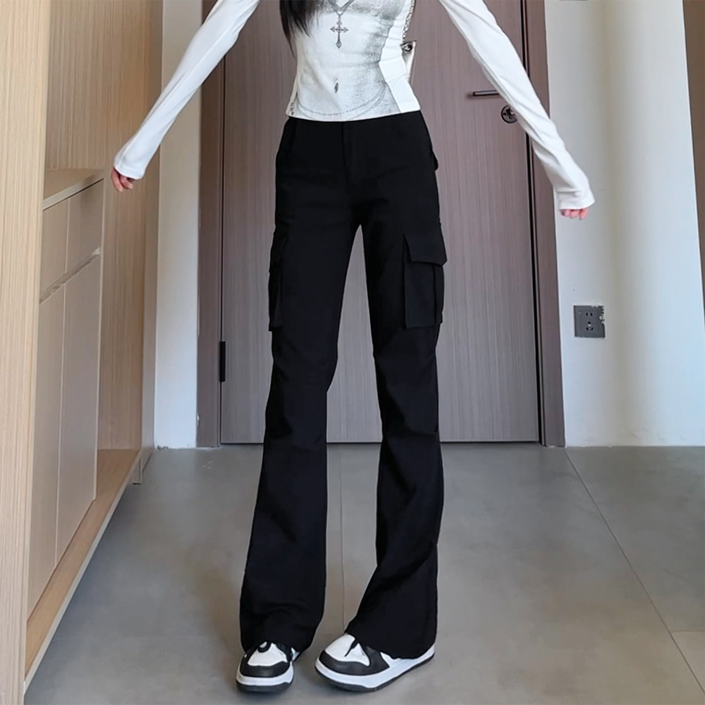 微喇叭工装裤女款夏秋季薄款2026图片