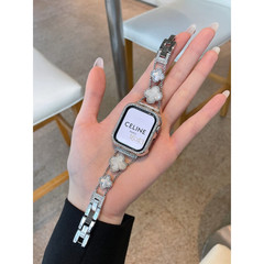 适用applewatchs8/7苹果手表iwatch6/5/4/3代se表带金属贝母细钻女款闪钻个性幸运四叶草玫瑰金链黑叶S10手链